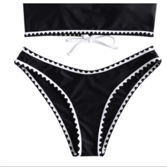 ZAFUL Black/White Bikini Bottom Sz US 4 - Picture 1 of 6